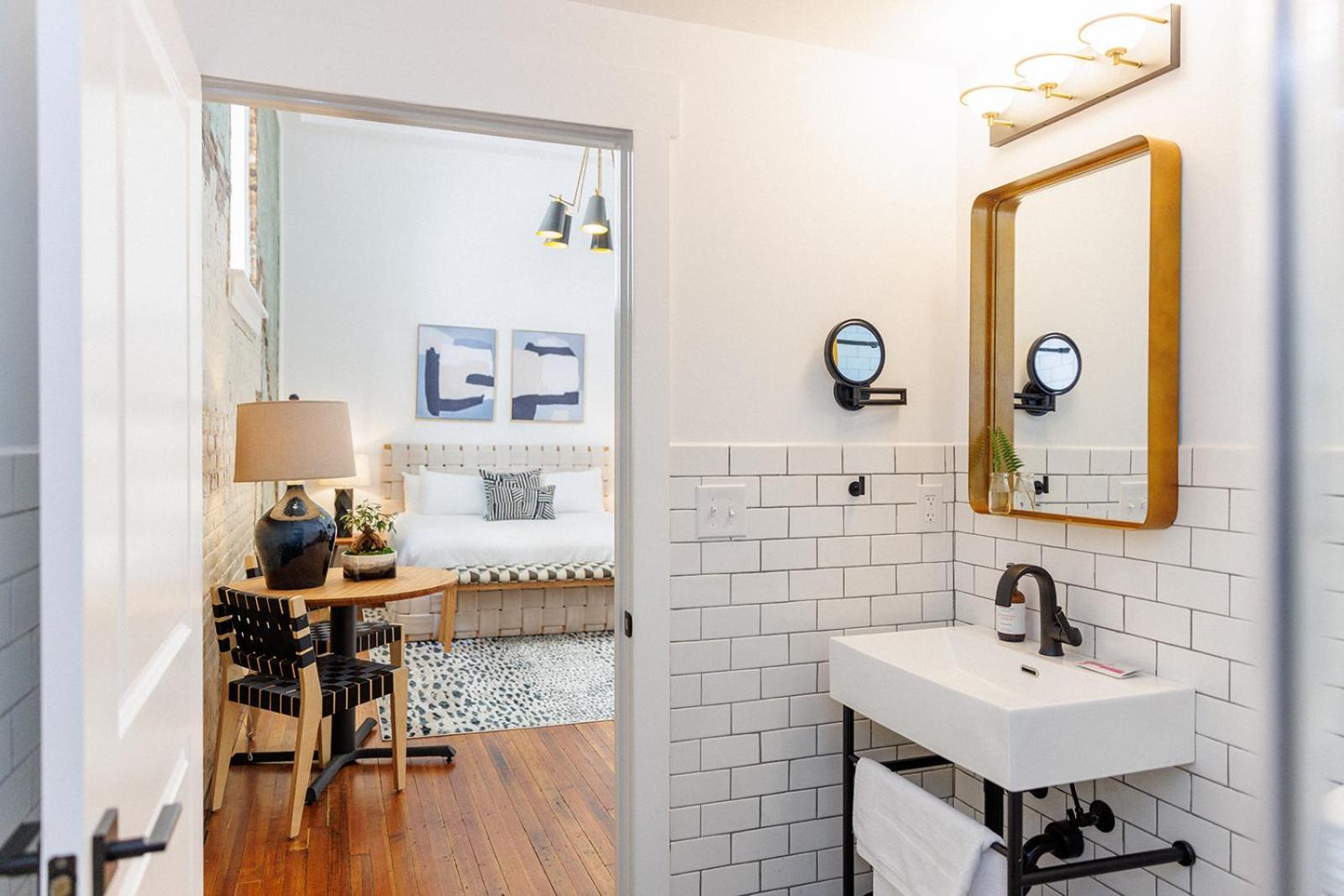 Fire Station One Boutique Hotel Roanoke Esterno foto